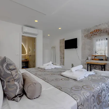 ベッド・アンド・ブレックファスト Luxury Palace マカルスカ