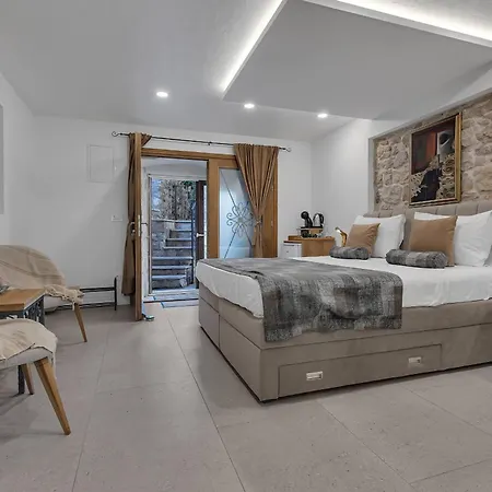Luxury Palace 4*