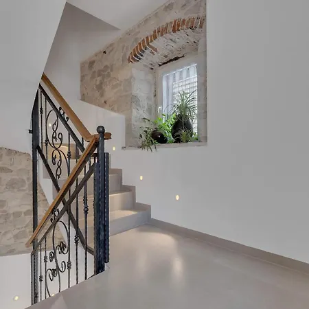 Luxury Palace ベッド・アンド・ブレックファスト