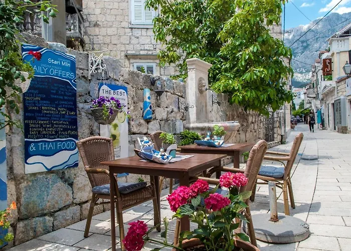 Luxury Palace 4* Makarska