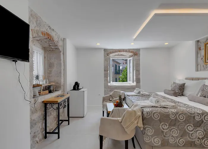 Luxury Palace Bed & Breakfast Makarska