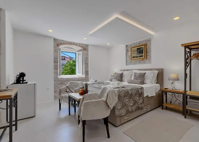 Bed & Breakfast Luxury Palace Makarska