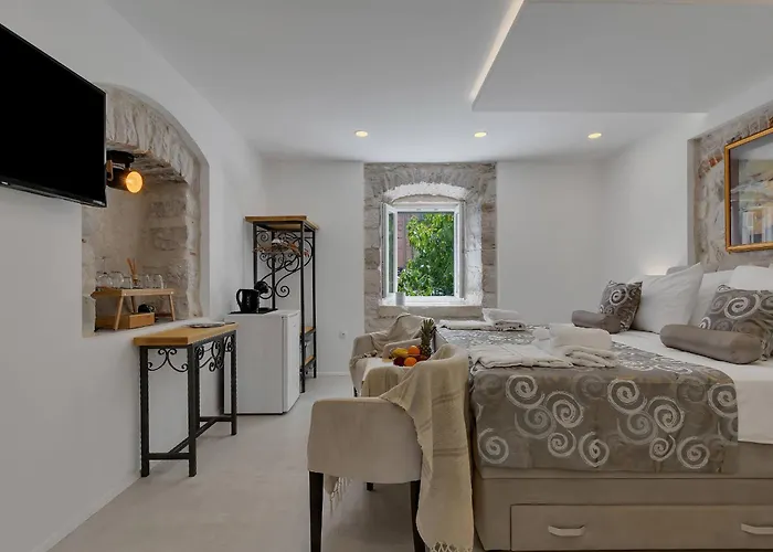 Luxury Palace Bed & Breakfast Makarska