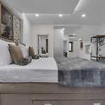 Panzió Luxury Palace