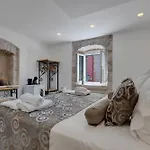 Panzió Luxury Palace