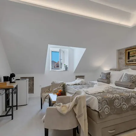 Luxury Palace