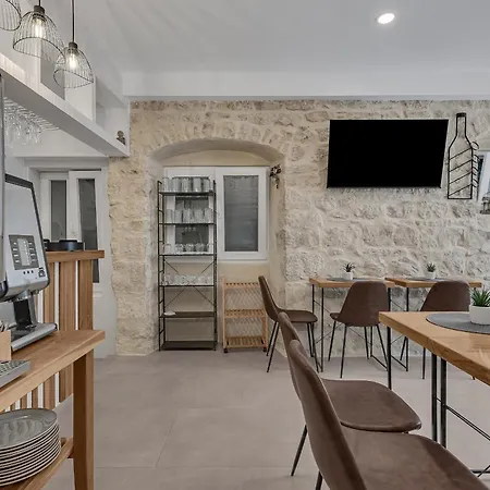 Panzió Luxury Palace 4*